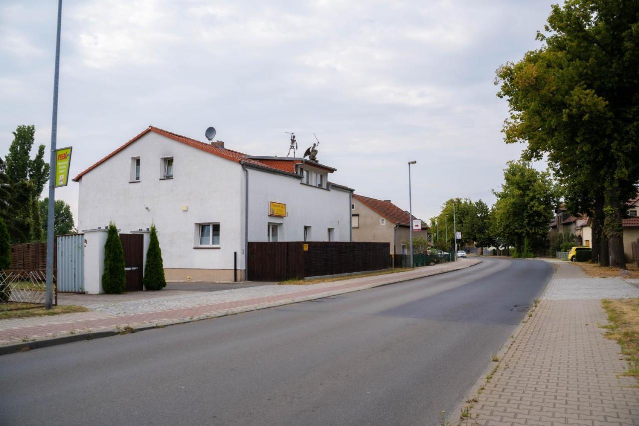 Pension Sxf Schönefeld Kültér fotó
